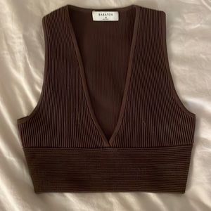 Babaton brown deep v crop top